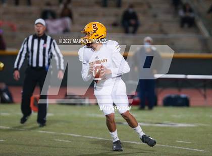 Thumbnail 1 in Royal vs Simi Valley photogallery.