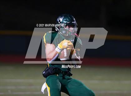 Thumbnail 2 in Royal vs Simi Valley photogallery.