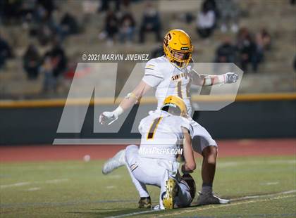 Thumbnail 1 in Royal vs Simi Valley photogallery.