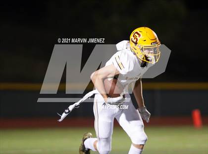 Thumbnail 3 in Royal vs Simi Valley photogallery.