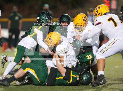 Thumbnail 3 in Royal vs Simi Valley photogallery.