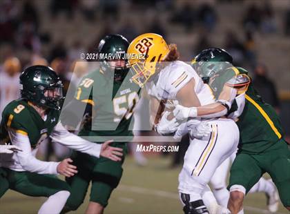 Thumbnail 3 in Royal vs Simi Valley photogallery.
