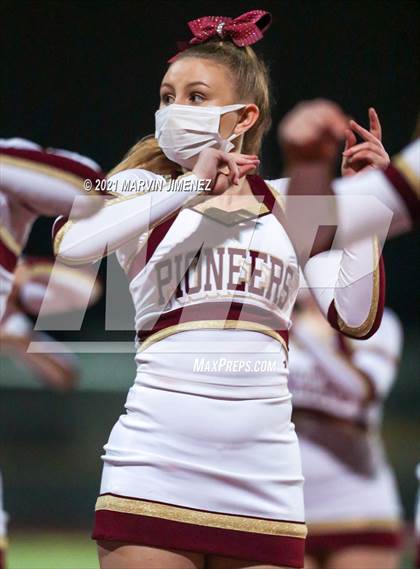 Thumbnail 1 in Royal vs Simi Valley photogallery.