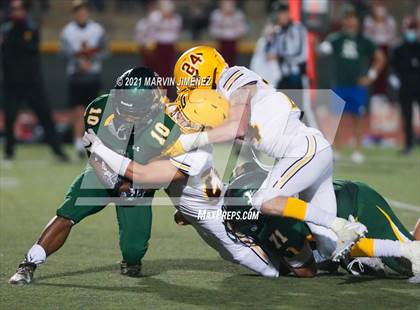 Thumbnail 1 in Royal vs Simi Valley photogallery.