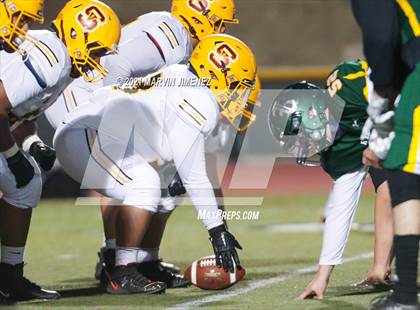 Thumbnail 1 in Royal vs Simi Valley photogallery.