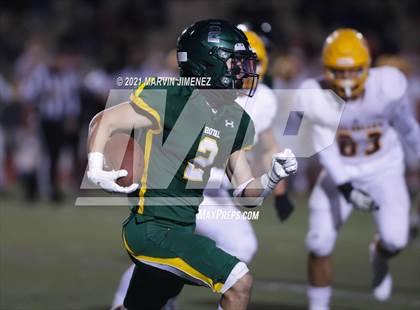 Thumbnail 2 in Royal vs Simi Valley photogallery.