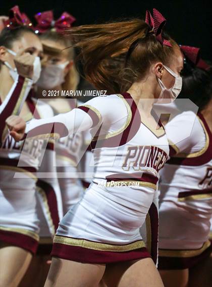 Thumbnail 1 in Royal vs Simi Valley photogallery.