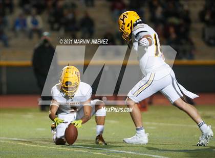 Thumbnail 1 in Royal vs Simi Valley photogallery.