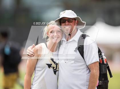 Thumbnail 2 in UIL 2A Girls State Track Meet photogallery.