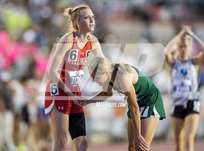 Thumbnail 3 in UIL 2A Girls State Track Meet photogallery.