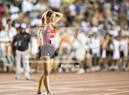Thumbnail 3 in UIL 2A Girls State Track Meet photogallery.