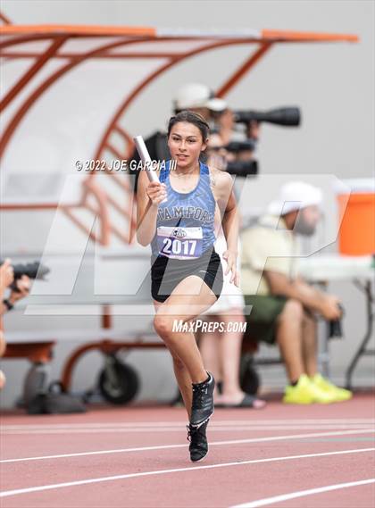 Thumbnail 3 in UIL 2A Girls State Track Meet photogallery.