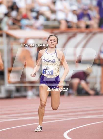 Thumbnail 2 in UIL 2A Girls State Track Meet photogallery.