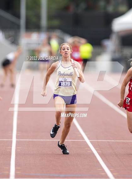 Thumbnail 2 in UIL 2A Girls State Track Meet photogallery.