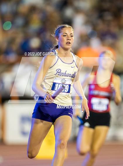 Thumbnail 1 in UIL 2A Girls State Track Meet photogallery.