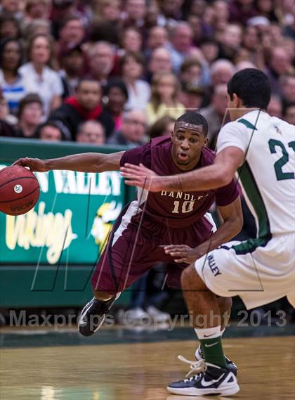 Thumbnail 1 in Handley vs Loudoun Valley (VHSL Region II Final) photogallery.