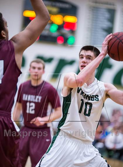Thumbnail 1 in Handley vs Loudoun Valley (VHSL Region II Final) photogallery.