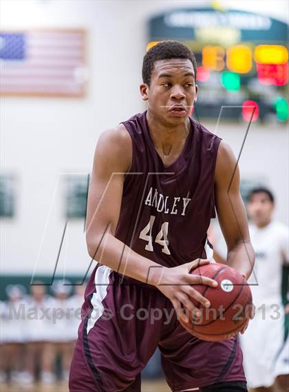 Thumbnail 3 in Handley vs Loudoun Valley (VHSL Region II Final) photogallery.