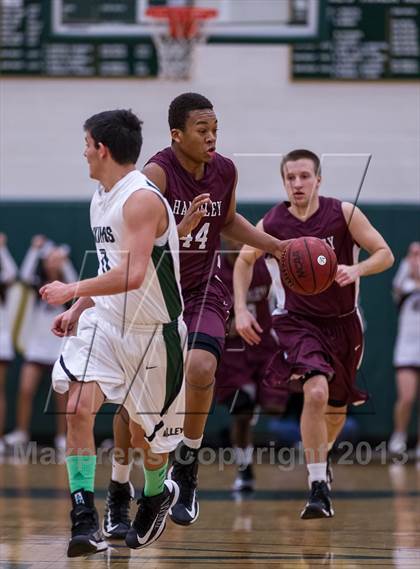 Thumbnail 1 in Handley vs Loudoun Valley (VHSL Region II Final) photogallery.