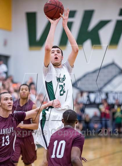 Thumbnail 3 in Handley vs Loudoun Valley (VHSL Region II Final) photogallery.