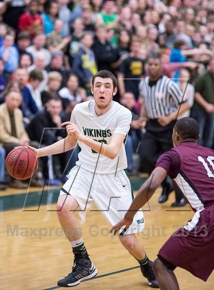 Thumbnail 1 in Handley vs Loudoun Valley (VHSL Region II Final) photogallery.