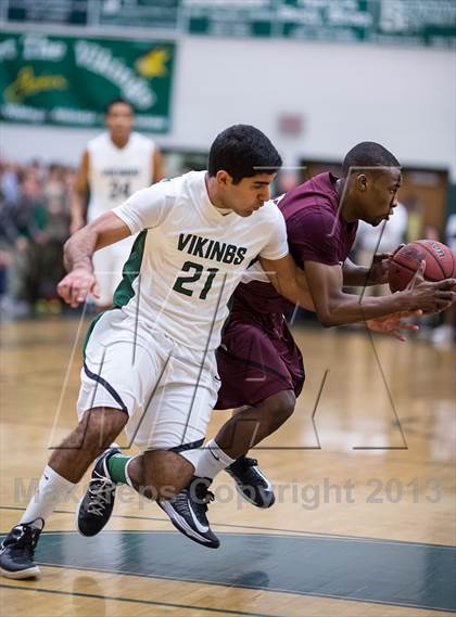 Thumbnail 2 in Handley vs Loudoun Valley (VHSL Region II Final) photogallery.