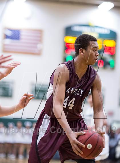 Thumbnail 1 in Handley vs Loudoun Valley (VHSL Region II Final) photogallery.