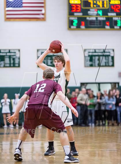 Thumbnail 2 in Handley vs Loudoun Valley (VHSL Region II Final) photogallery.