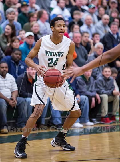 Thumbnail 3 in Handley vs Loudoun Valley (VHSL Region II Final) photogallery.
