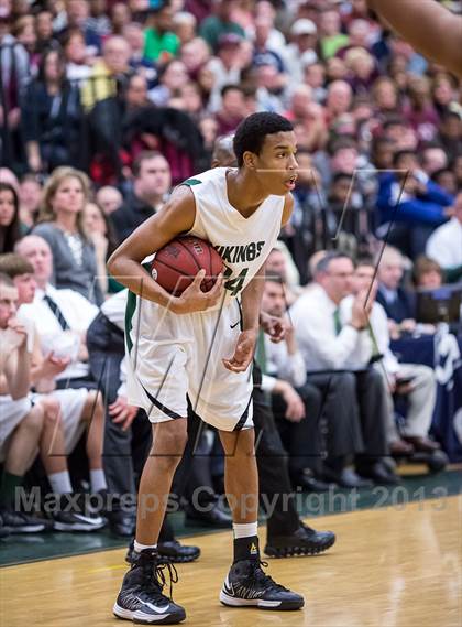 Thumbnail 1 in Handley vs Loudoun Valley (VHSL Region II Final) photogallery.