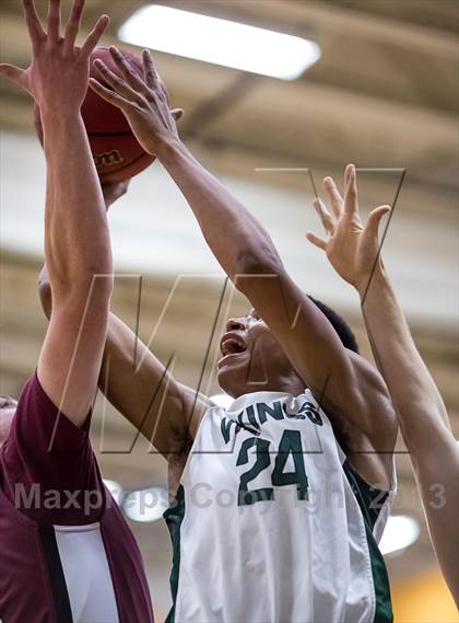 Thumbnail 3 in Handley vs Loudoun Valley (VHSL Region II Final) photogallery.