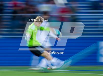 Thumbnail 3 in Austin Vandegrift vs. Lewisville Flower Mound (UIL 6A Soccer Semifinal) photogallery.