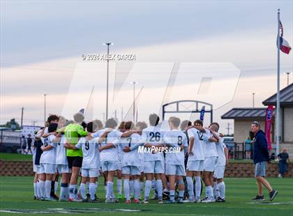 Thumbnail 3 in Austin Vandegrift vs. Lewisville Flower Mound (UIL 6A Soccer Semifinal) photogallery.