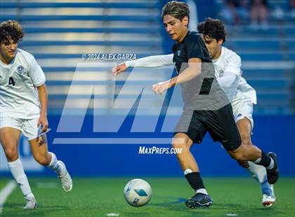 Thumbnail 2 in Austin Vandegrift vs. Lewisville Flower Mound (UIL 6A Soccer Semifinal) photogallery.