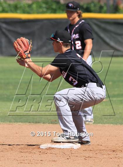 Thumbnail 2 in Bonita vs Glendora photogallery.