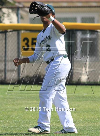 Thumbnail 3 in Bonita vs Glendora photogallery.