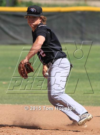Thumbnail 3 in Bonita vs Glendora photogallery.