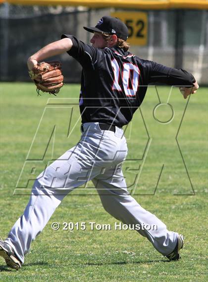 Thumbnail 2 in Bonita vs Glendora photogallery.