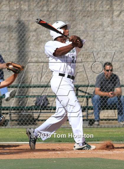 Thumbnail 3 in Bonita vs Glendora photogallery.