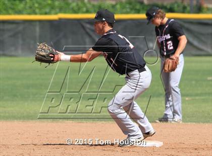Thumbnail 1 in Bonita vs Glendora photogallery.