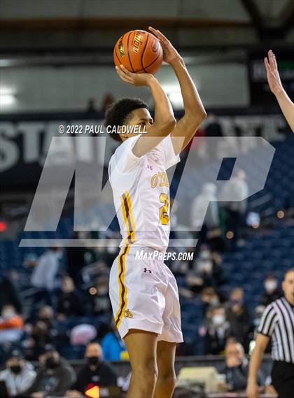 Thumbnail 3 in Eastside Catholic vs. O'Dea (WIAA 3A Round 1 State Playoff)  photogallery.