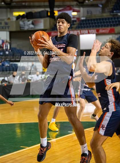 Thumbnail 2 in Eastside Catholic vs. O'Dea (WIAA 3A Round 1 State Playoff)  photogallery.