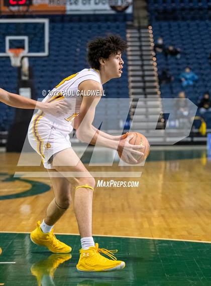 Thumbnail 3 in Eastside Catholic vs. O'Dea (WIAA 3A Round 1 State Playoff)  photogallery.