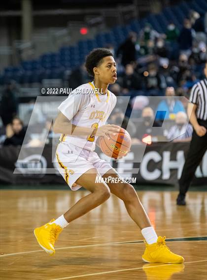 Thumbnail 2 in Eastside Catholic vs. O'Dea (WIAA 3A Round 1 State Playoff)  photogallery.