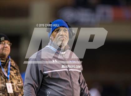 Thumbnail 2 in John A. Holmes vs. Reidsville (NCHSAA 2A Final) photogallery.