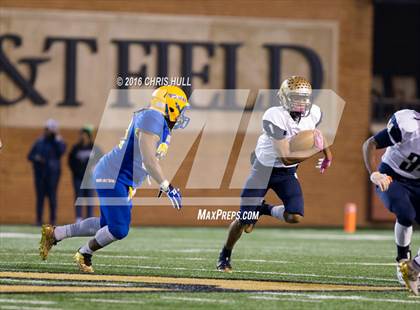 Thumbnail 1 in John A. Holmes vs. Reidsville (NCHSAA 2A Final) photogallery.
