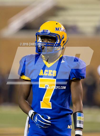 Thumbnail 1 in John A. Holmes vs. Reidsville (NCHSAA 2A Final) photogallery.