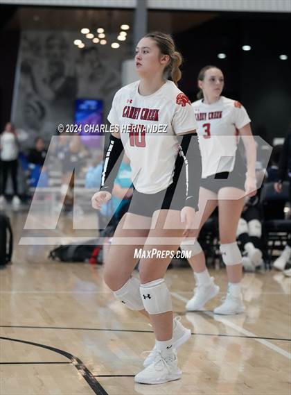 Thumbnail 2 in Cypress Creek vs. Caney Creek (Legends Invitational) photogallery.