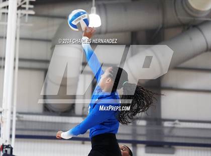 Thumbnail 1 in Cypress Creek vs. Caney Creek (Legends Invitational) photogallery.