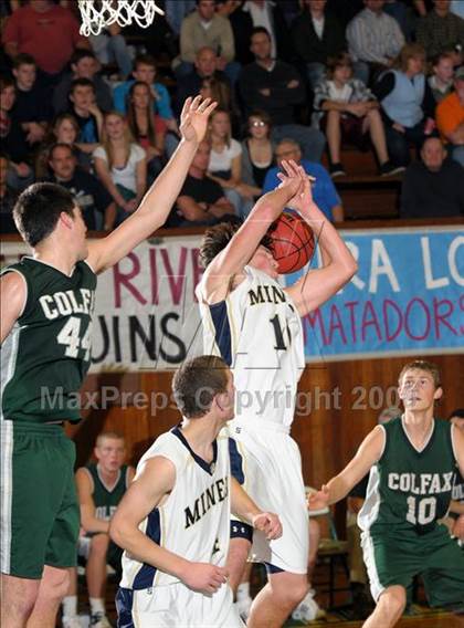 Thumbnail 2 in Colfax vs Nevada Union (Kendall Arnett Invitational) photogallery.